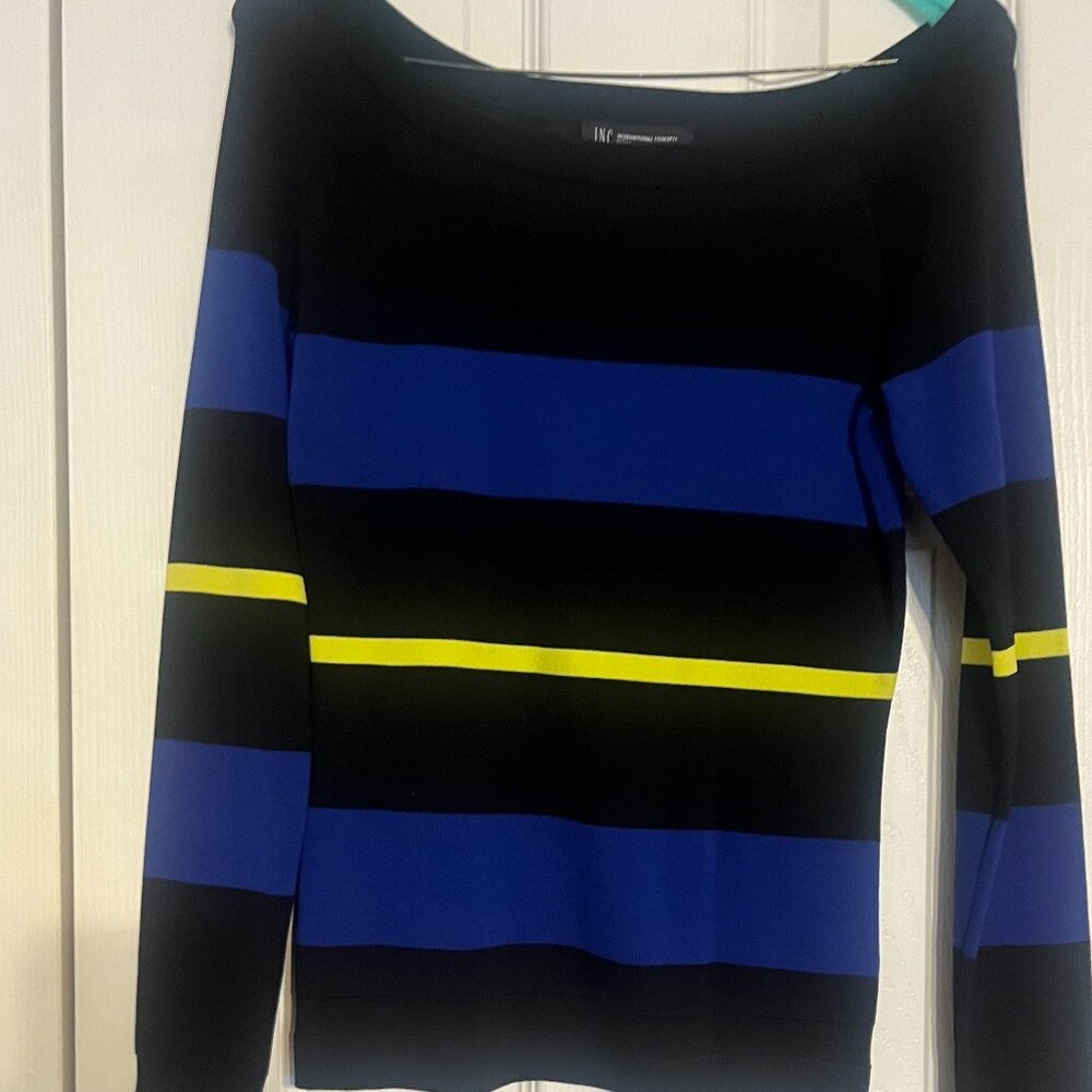 INC International Concepts Long Sleeve Top